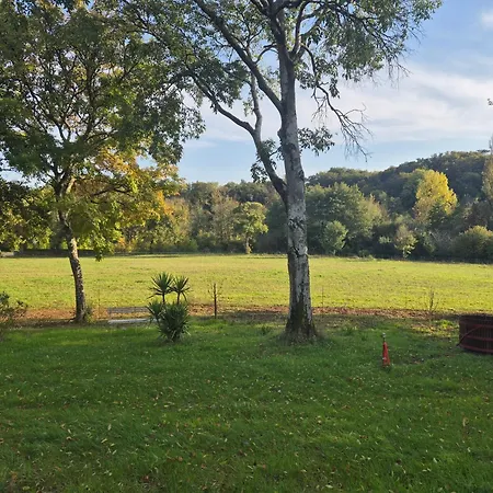 Marcart, Sur Le Sentier Du Miosson Saint Benoit Villa Exterior photo