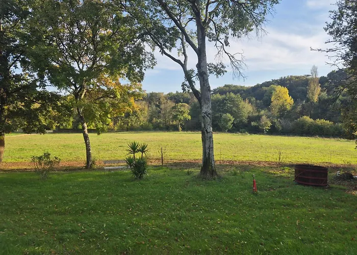 Marcart, Sur Le Sentier Du Miosson Saint Benoit